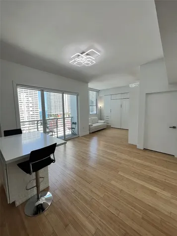 133 NE 2nd Avenue Miami FL 33132