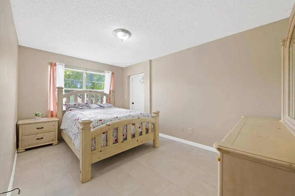 4278 NW 89th Avenue Coral Springs FL 33065