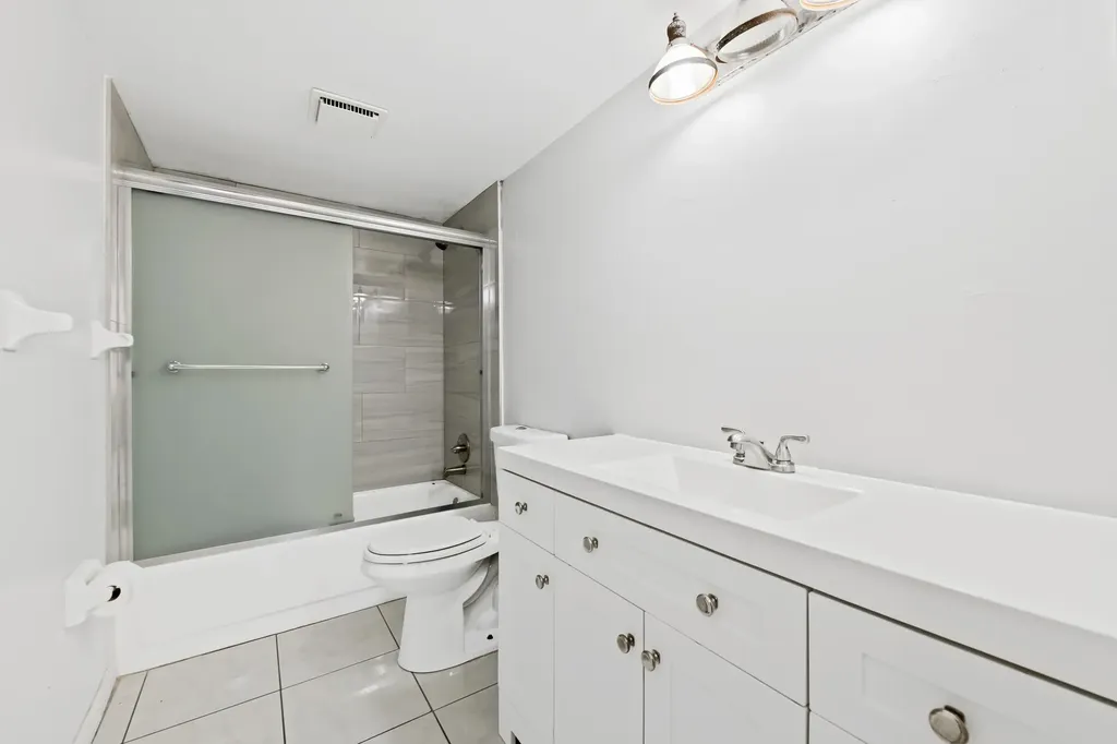4278 NW 89th Avenue Coral Springs FL 33065