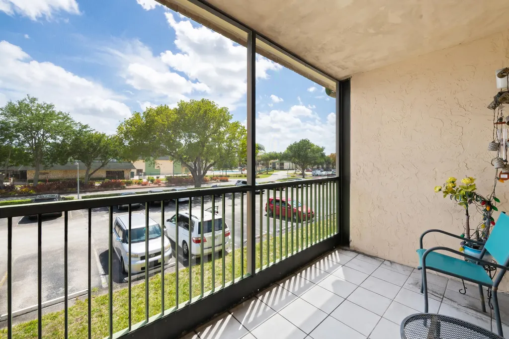 4278 NW 89th Avenue Coral Springs FL 33065