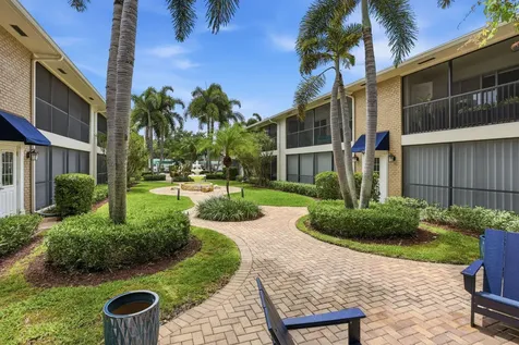807 NE 1st Street Delray Beach FL 33483