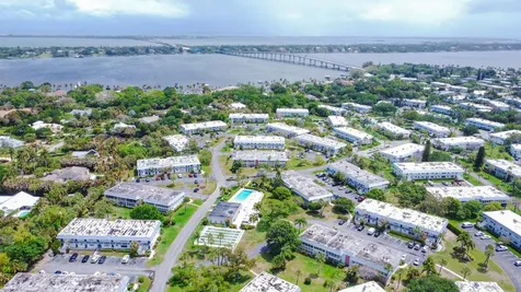 2929 SE Ocean Boulevard Stuart FL 34996