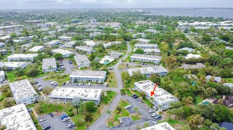 2929 SE Ocean Boulevard Stuart FL 34996