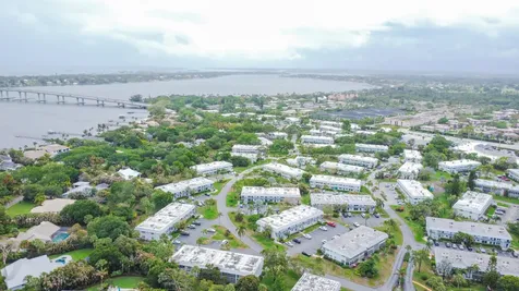 2929 SE Ocean Boulevard Stuart FL 34996