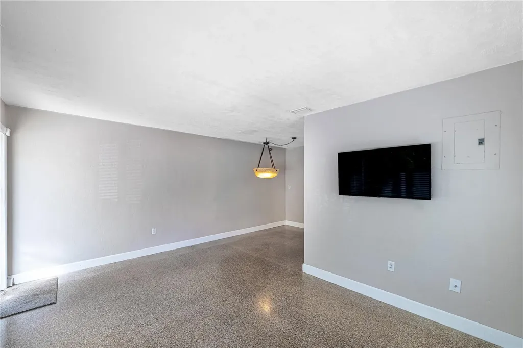 1220 NE 16th Terrace Fort Lauderdale FL 33304