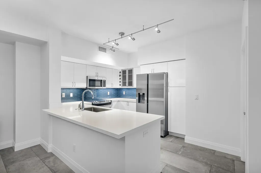 233 S Federal Highway Boca Raton FL 33432