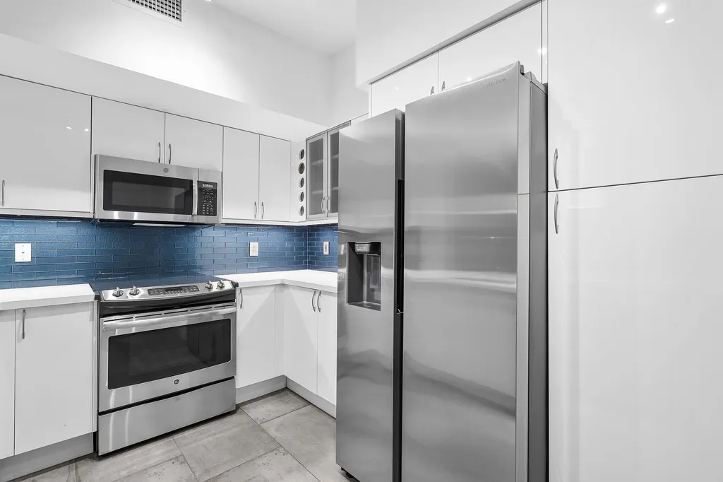 233 S Federal Highway Boca Raton FL 33432