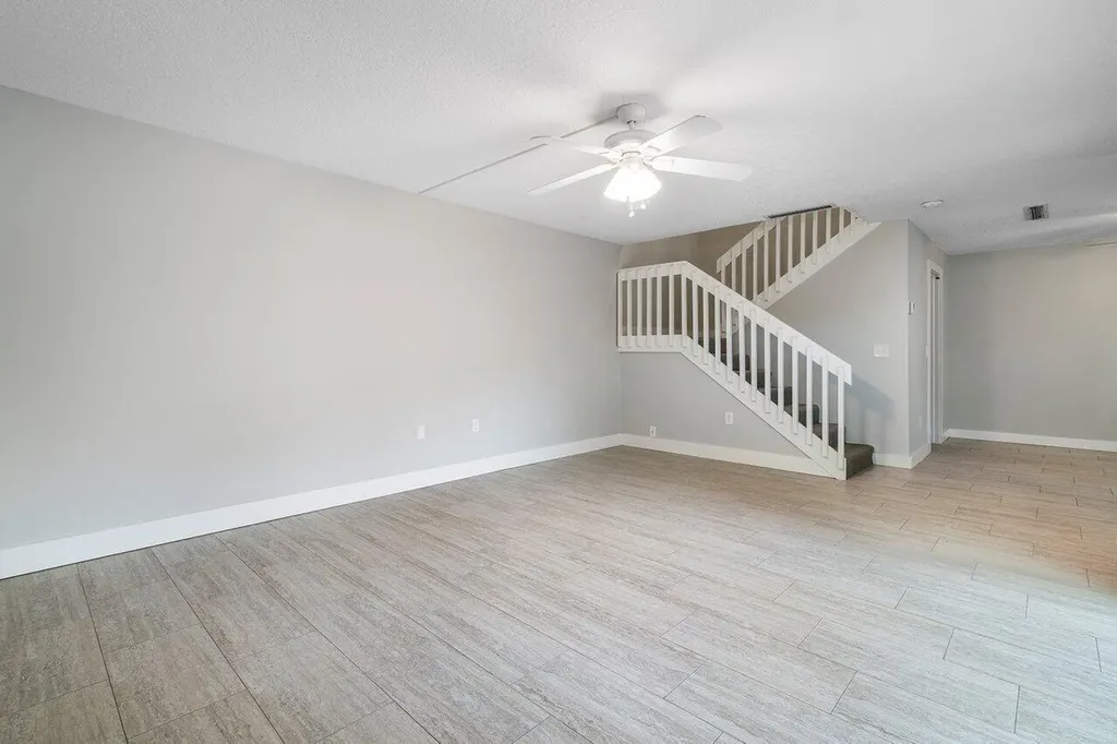 825 Center Street Jupiter FL 33458