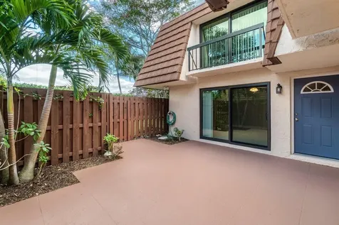 825 Center Street Jupiter FL 33458