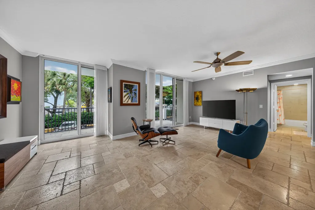 101 SE 20th Avenue Deerfield Beach FL 33441