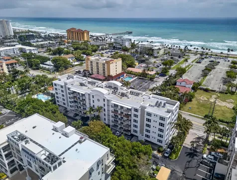 101 SE 20th Avenue Deerfield Beach FL 33441