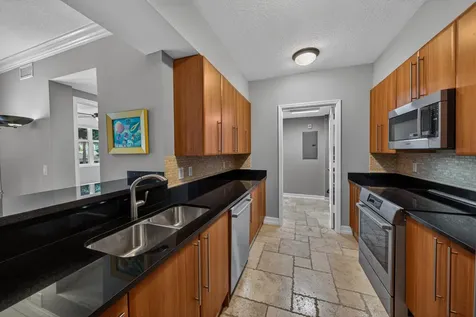 101 SE 20th Avenue Deerfield Beach FL 33441