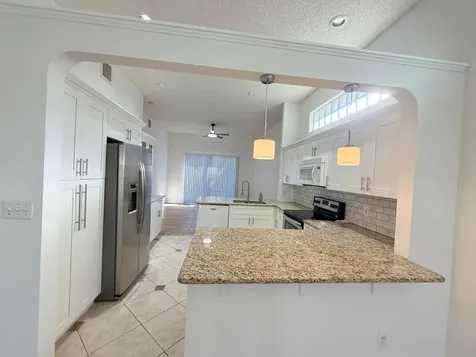 133 Woodlake Circle Greenacres FL 33463