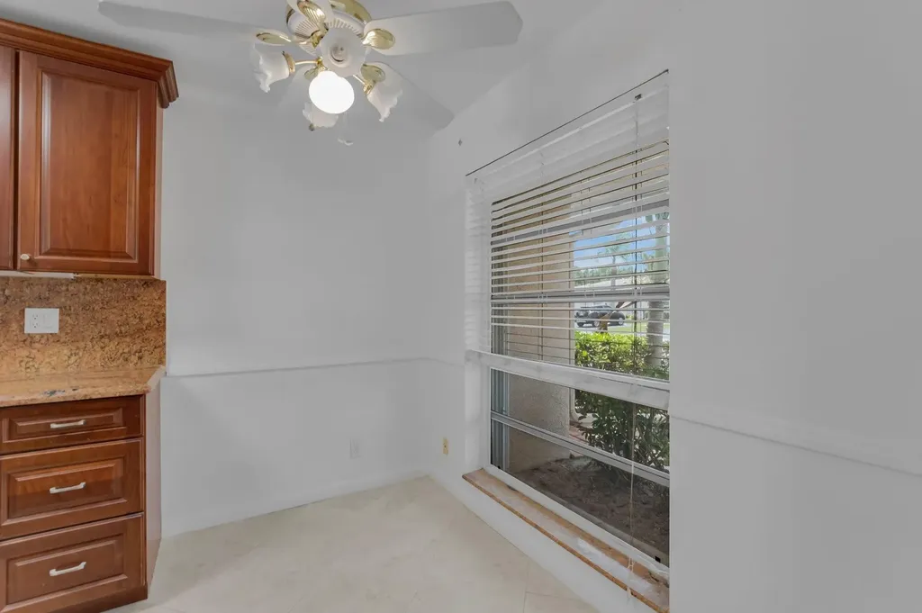 8829 Bella Vista Drive Boca Raton FL 33433
