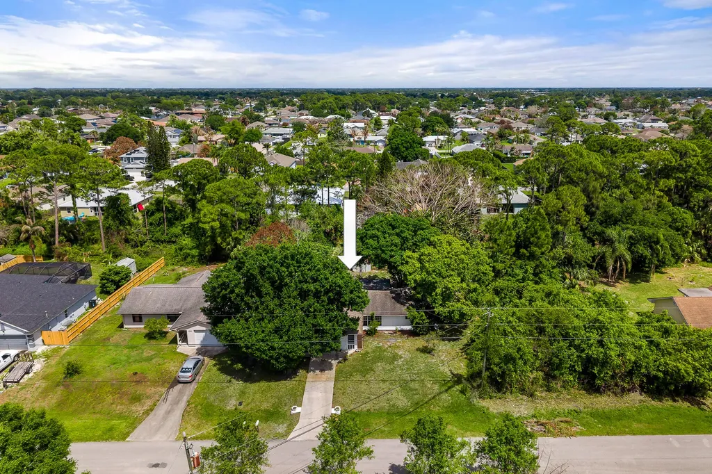 3017 SW Collings Drive Port St Lucie FL 34953