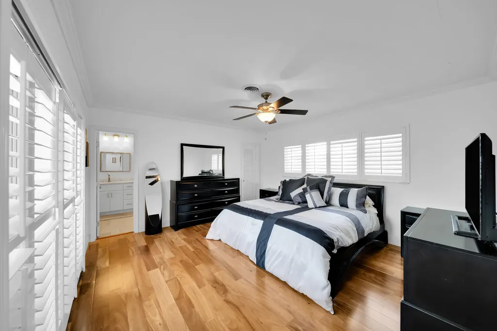 2401 SE 8th Court Pompano Beach FL 33062