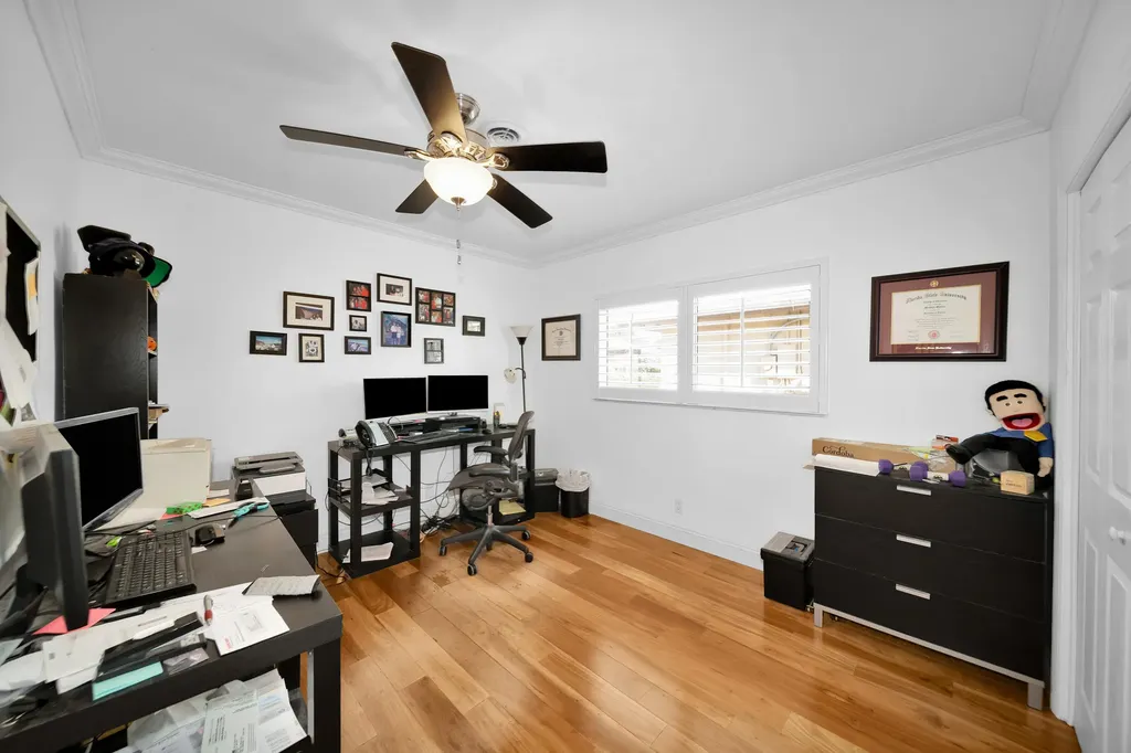 2401 SE 8th Court Pompano Beach FL 33062