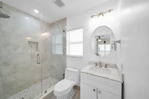 2401 SE 8th Court Pompano Beach FL 33062