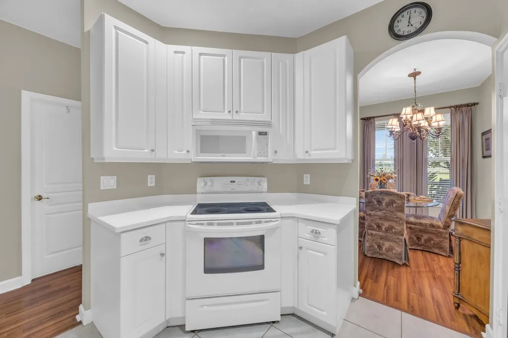 10910 SW Meeting Street Port St Lucie FL 34987