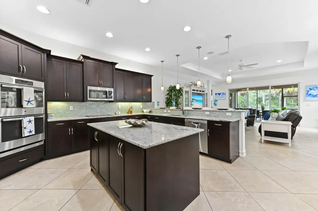 7777 Eden Ridge Way West Palm Beach FL 33412