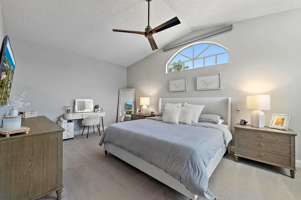 4 Via Angelico Palm Beach Gardens FL 33418
