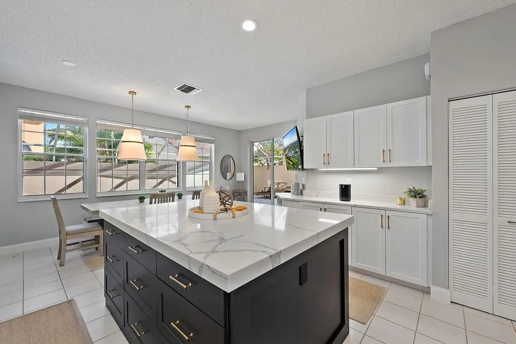 4 Via Angelico Palm Beach Gardens FL 33418