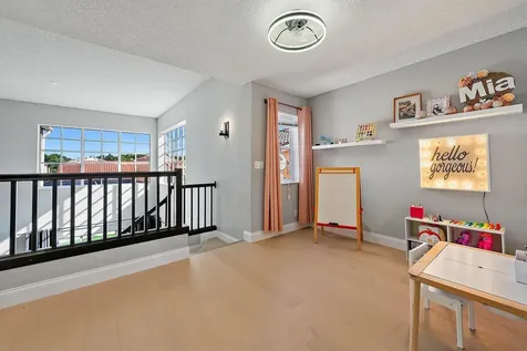 4 Via Angelico Palm Beach Gardens FL 33418