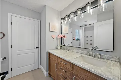 4 Via Angelico Palm Beach Gardens FL 33418