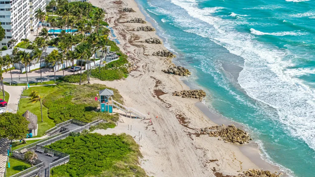 701 SE 21st Avenue Deerfield Beach FL 33441