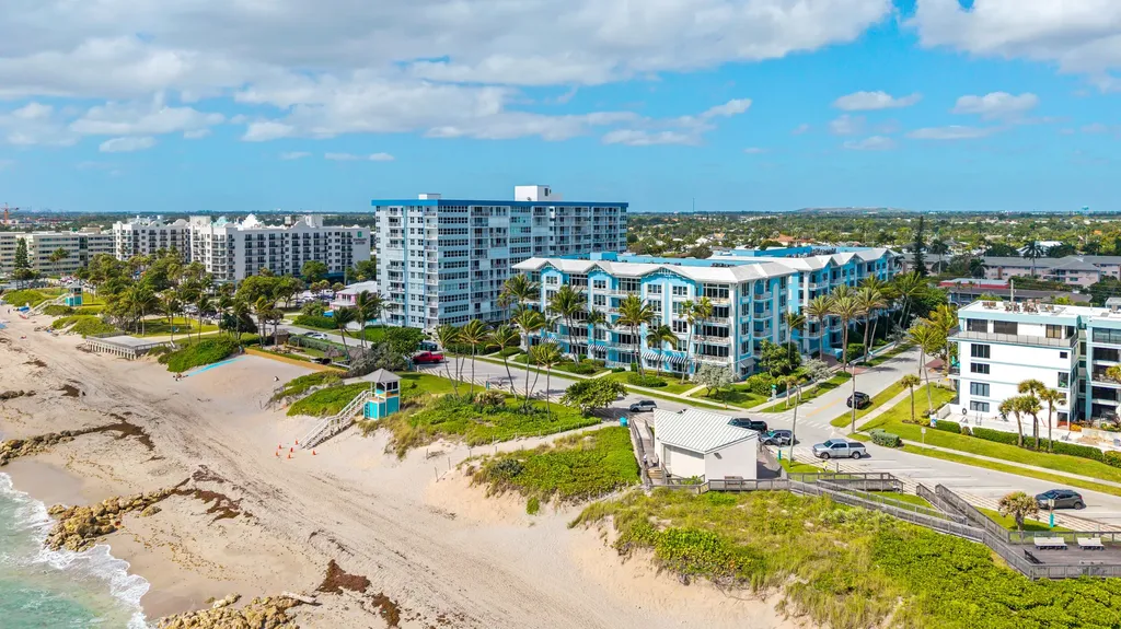 701 SE 21st Avenue Deerfield Beach FL 33441