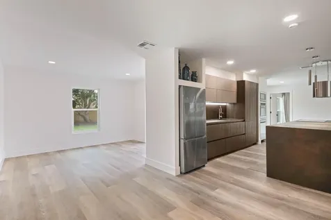 430 La Mancha Avenue Royal Palm Beach FL 33411