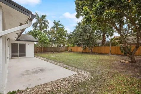 430 La Mancha Avenue Royal Palm Beach FL 33411