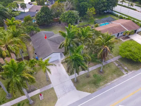 430 La Mancha Avenue Royal Palm Beach FL 33411