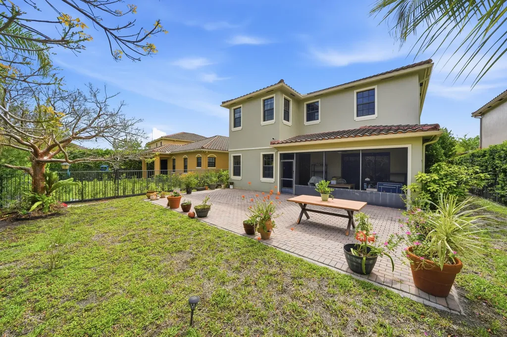 7561 NW 112th Terrace Parkland FL 33076