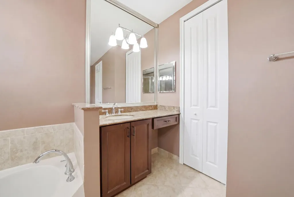 7561 NW 112th Terrace Parkland FL 33076