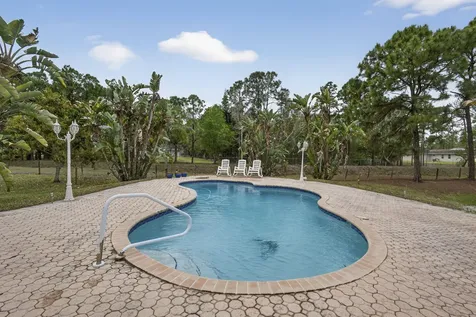 17044 N 72nd Road Road N Loxahatchee FL 33470