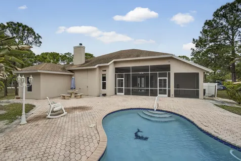 17044 N 72nd Road Road N Loxahatchee FL 33470