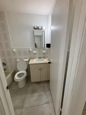 2148 NW 57th Avenue Lauderhill FL 33313