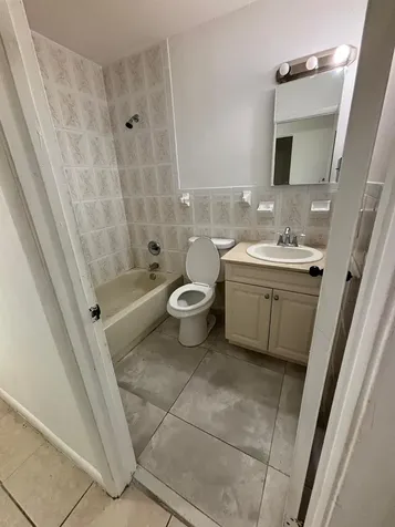 2148 NW 57th Avenue Lauderhill FL 33313