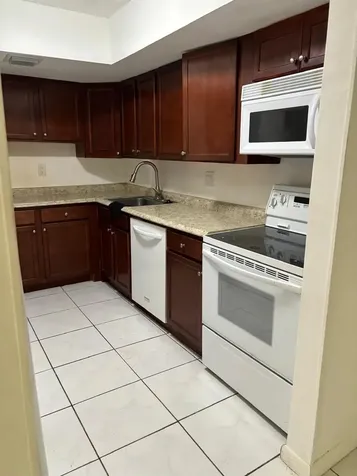 2148 NW 57th Avenue Lauderhill FL 33313