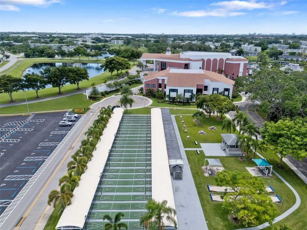 140 Ventnor Deerfield Beach FL 33442