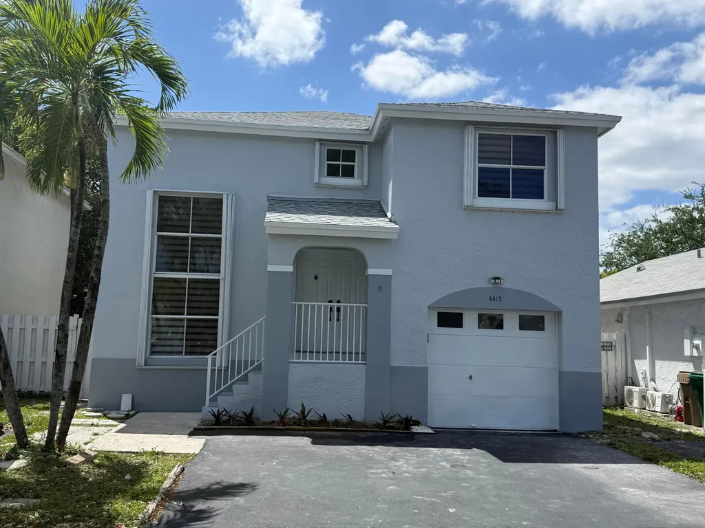 4415 SW 72nd Terrace Davie FL 33314