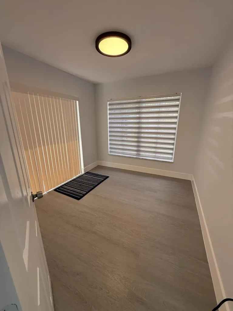 4415 SW 72nd Terrace Davie FL 33314