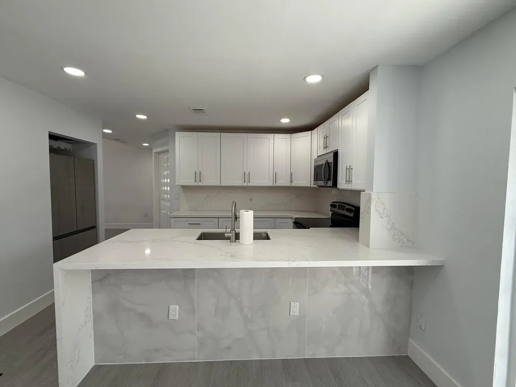 4415 SW 72nd Terrace Davie FL 33314