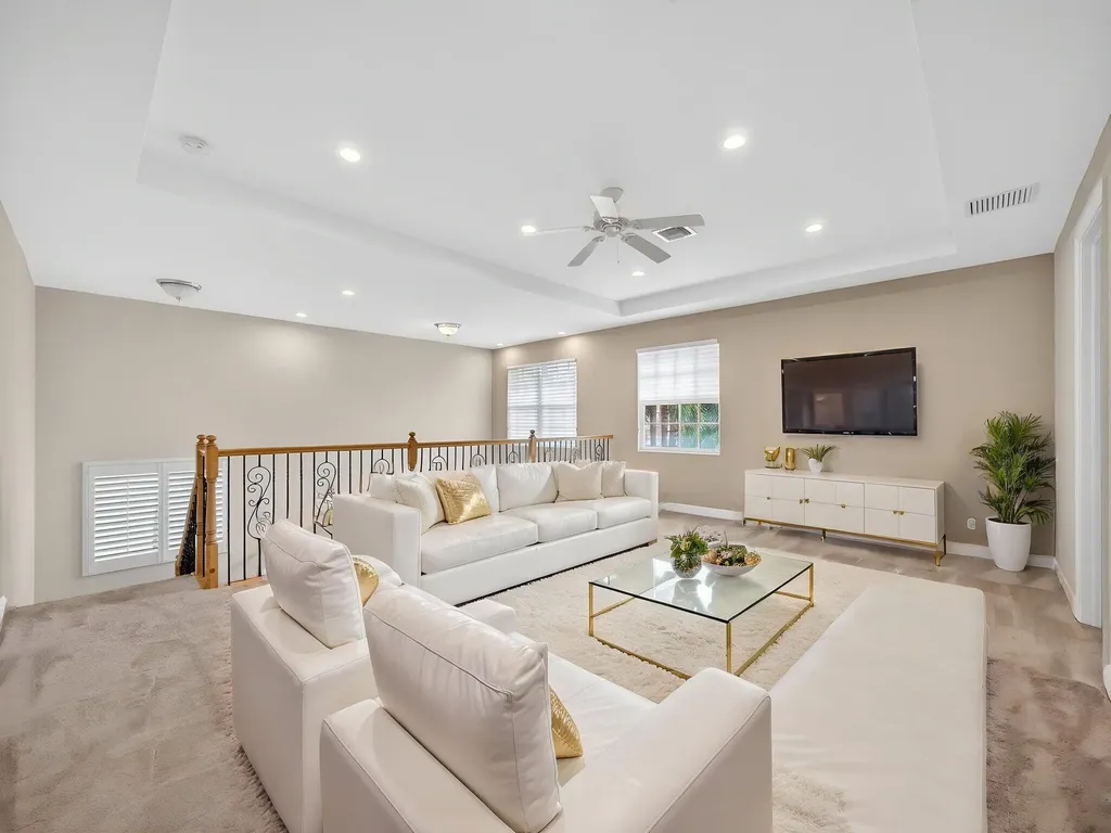 12054 Aviles Circle Palm Beach Gardens FL 33418