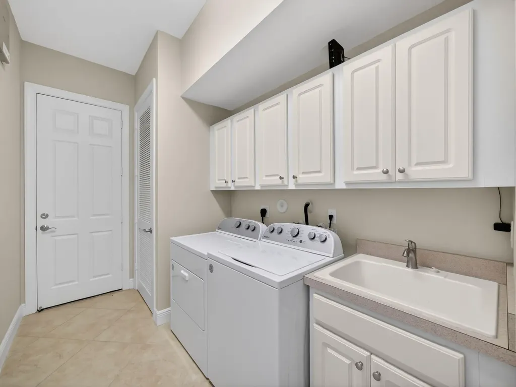 12054 Aviles Circle Palm Beach Gardens FL 33418