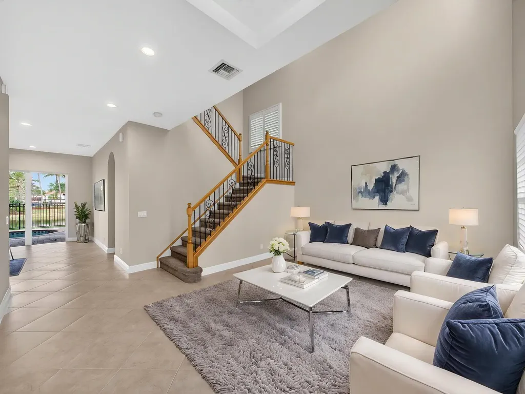 12054 Aviles Circle Palm Beach Gardens FL 33418