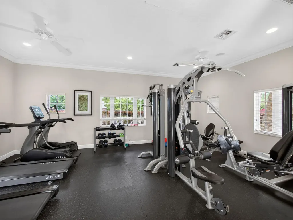 12054 Aviles Circle Palm Beach Gardens FL 33418