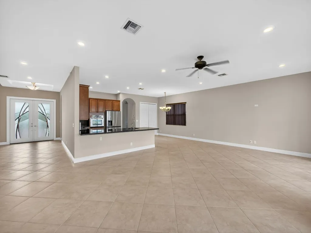 12054 Aviles Circle Palm Beach Gardens FL 33418