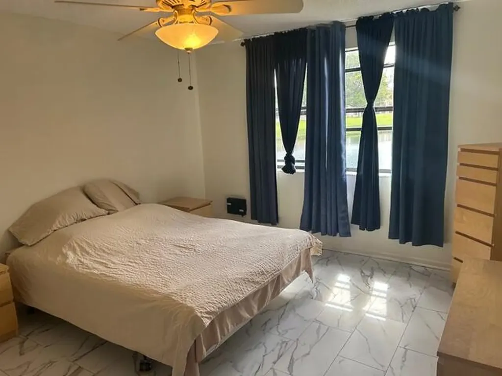 10180 NW 30th Court Sunrise FL 33322